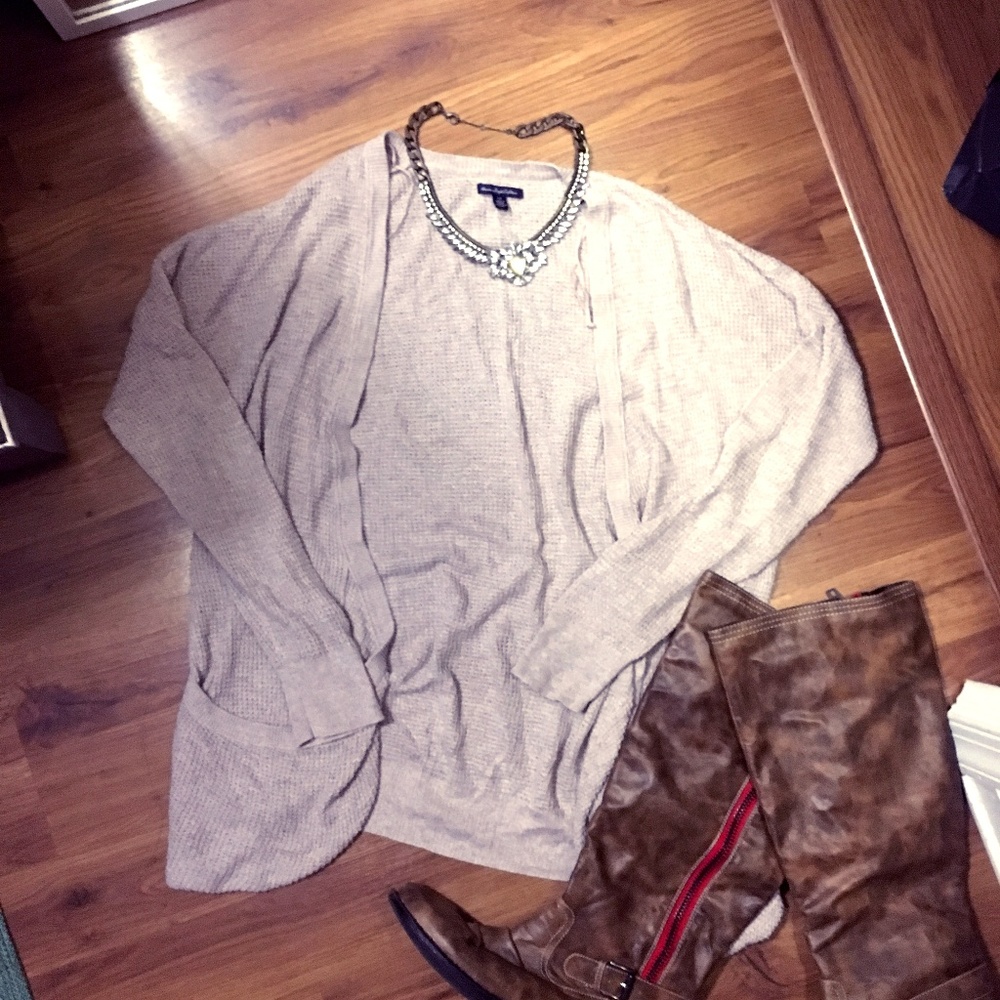 AE Blush Over-Sized Knit Sweater